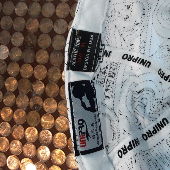 Unipro $ Hat NWOT🎱* - Picture 3 of 3